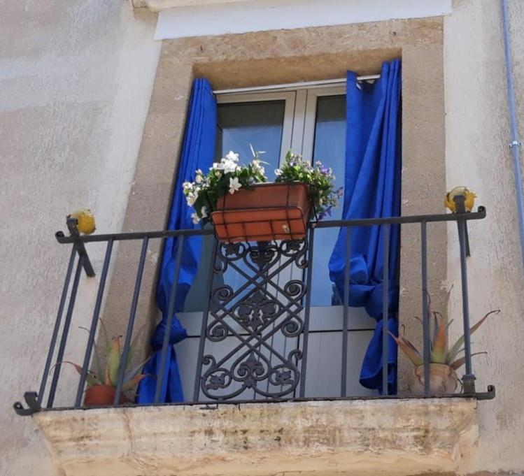 Bed & Breakfast Porta D'Oriente 브린디시 외부 사진